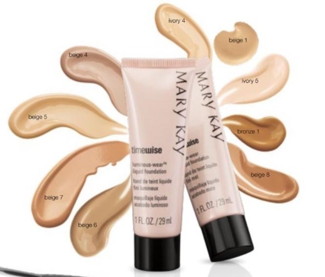 Maquillaje Líquido Acabado Luminoso TimeWise. 